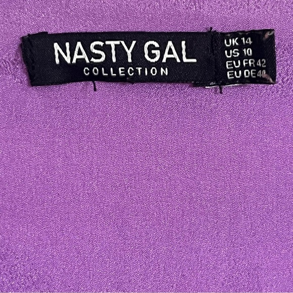 Nasty Gal Womens Size 10 Sunflower Lilac Floral Print Pleated Plunge Mini Dress - Picture 2 of 10